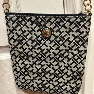 Tommy Hilfiger  Crossbody Bag